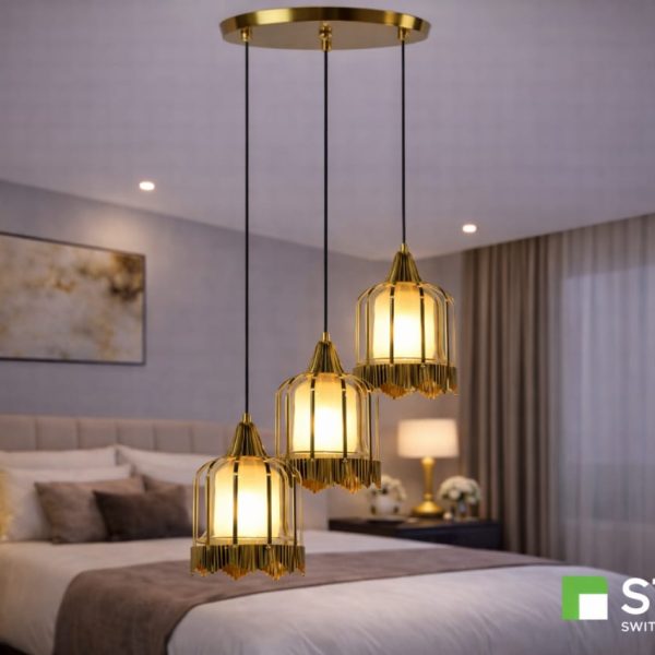 Regal Lantern 3-Drop Pendant Light