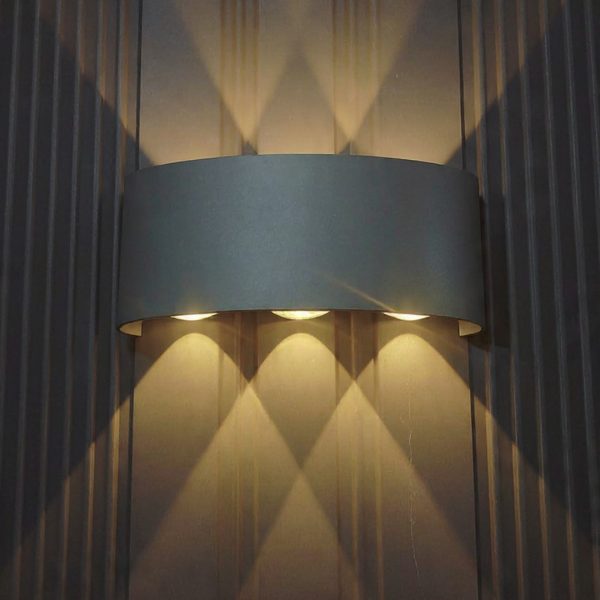 Modern Linear LED Wall Light with Triple Beam Light Effect